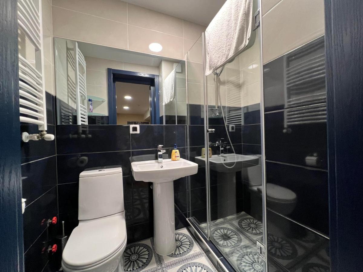 טביליסי Hotel Sky Room מראה חיצוני תמונה